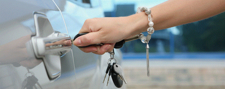 "Emergency locksmith in San Diego for auto, home, and business lockout services"