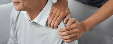 Effective Shoulder Pain Relief at Chiropractor in Etobicoke