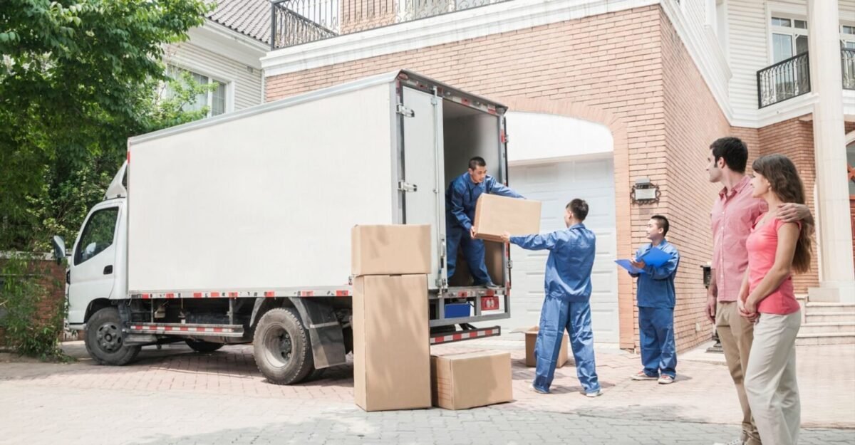 helpful movers 1