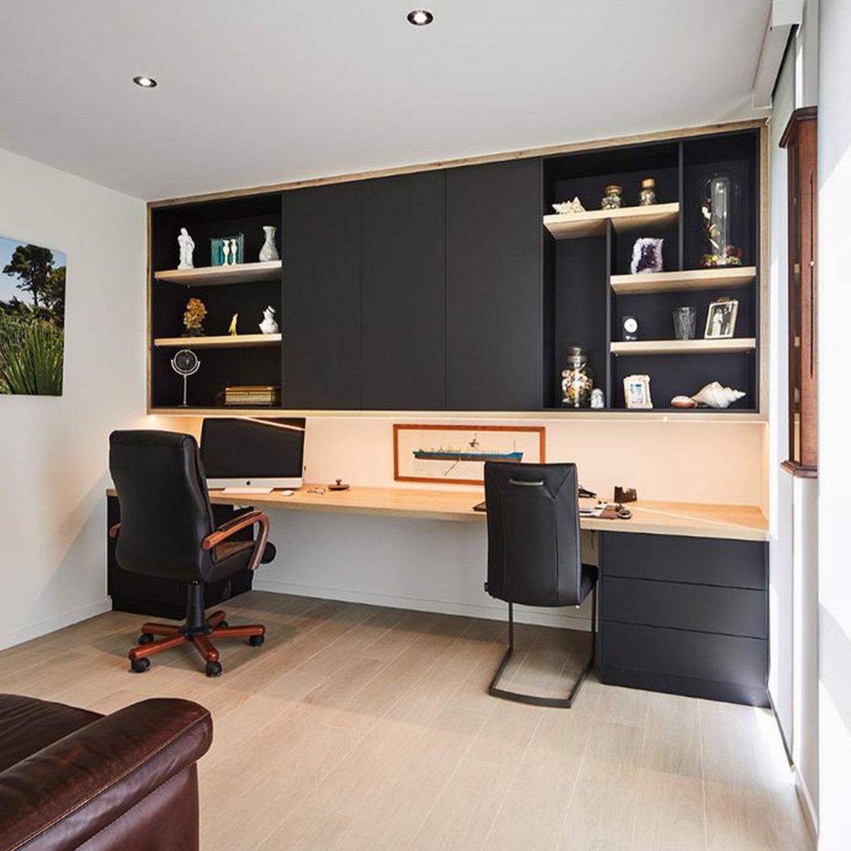 Modern Design Ideas for Custom Home Office Dubai