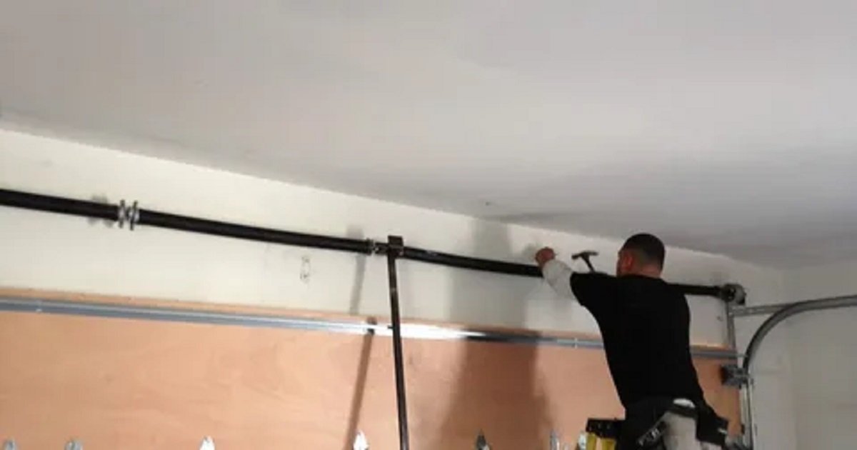 Local garage door repair