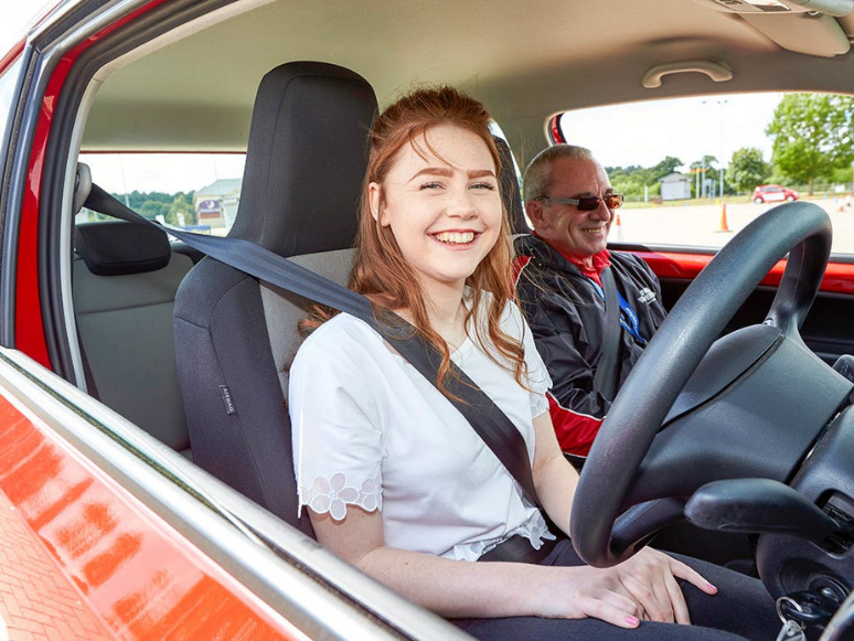 cheap driving instructors accrington