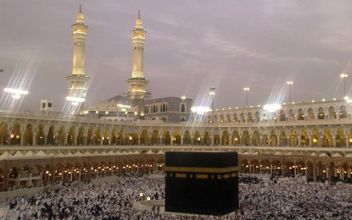 most trusted Hajj and Umrah travel agency in UK